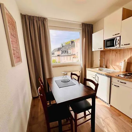 Zentral Gelegenes Und Stilvoll Moebliertes In Nur 5 Minuten Vom Hbf Und City, Ideal Fuer Pendler Und Messebesucher 公寓 *