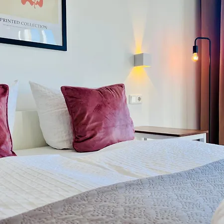 Hbf Zentrum Business Messe Duesseldorf دوسبرغ