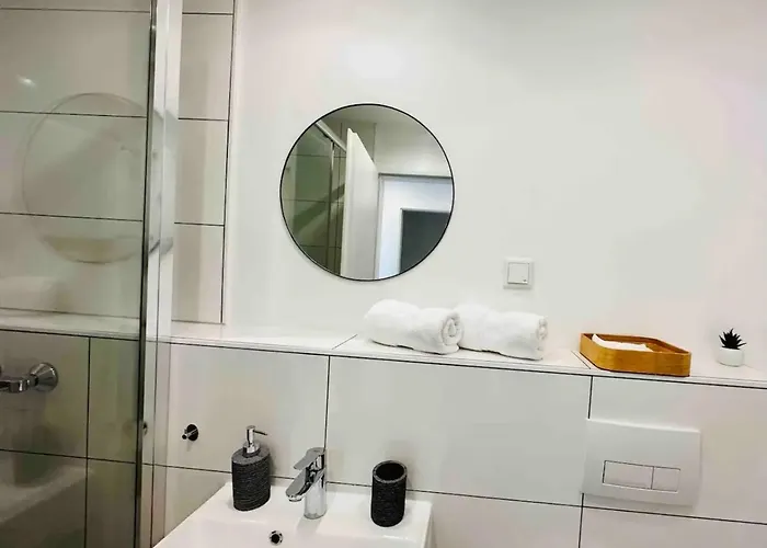 Hbf Zentrum Business Messe Duesseldorf Daire