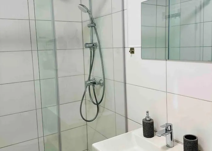 Hbf Zentrum Business Messe Duesseldorf Daire Duisburg